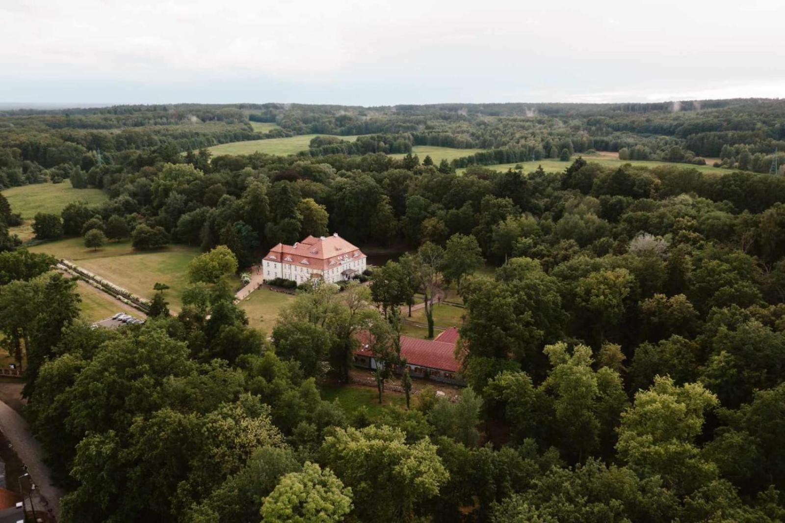 Palac Bogaczow - Noclegi - Restauracja - Przyjecia Экстерьер фото