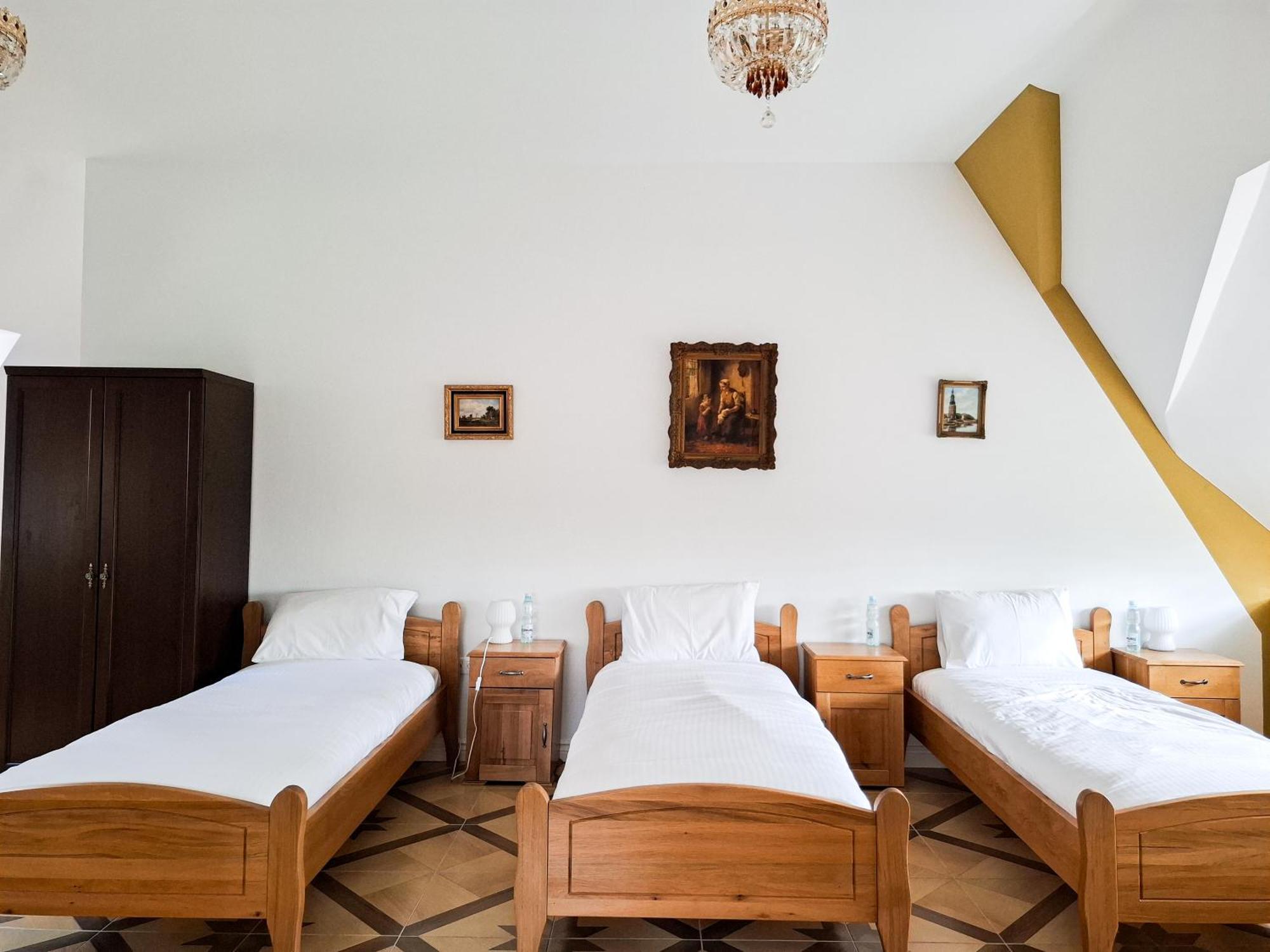 Palac Bogaczow - Noclegi - Restauracja - Przyjecia Экстерьер фото